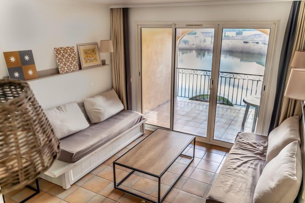 Magnifique Vue Lac Au Golf De Pont-Royal Mallemort Ngoại thất bức ảnh
